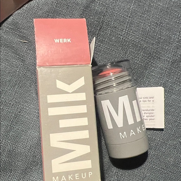 NIB Makeup Bundle - Picture 7 of 12